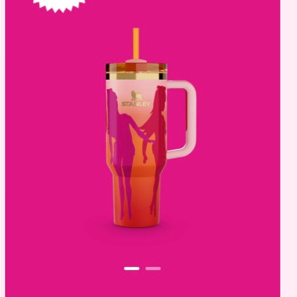 Barbie X Stanley 1967 Twist n’ Turn 40oz Quencher - Picture 2 of 4